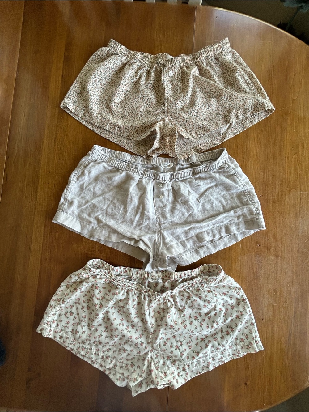 Brandy Melville Neutral and Floral Lounge Shorts Trio - Beige, Cream, Floral